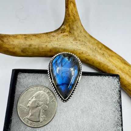 Vintage Chunky Rainbow Labradorite Cocktail Ring - Statement Band