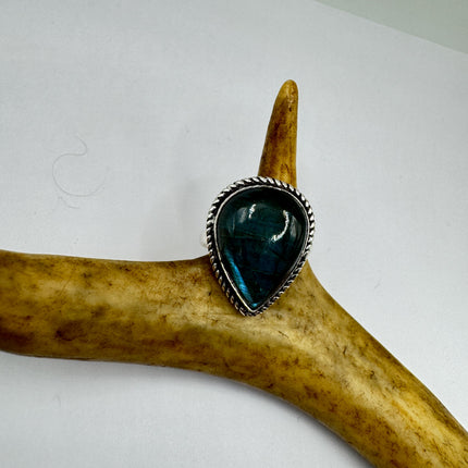 Vintage Chunky Rainbow Labradorite Cocktail Ring - Statement Band