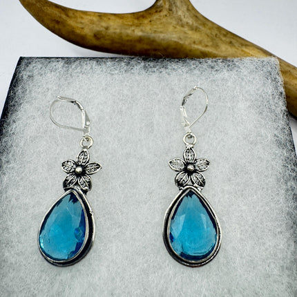 Vintage Aqua Blue Glass Silver Earrings | 925 Sterling Silver Lever Backs
