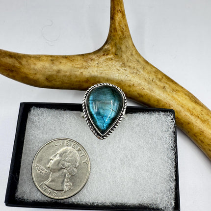 Vintage Chunky Rainbow Labradorite Cocktail Ring - Statement Band