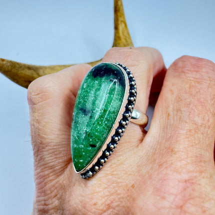 Vintage Green Ruby Zoisite Statement Jewelry Silver Bronze Ring