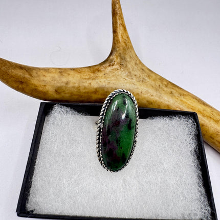 Vintage Green Ruby Zoisite Statement Jewelry Silver Bronze Ring