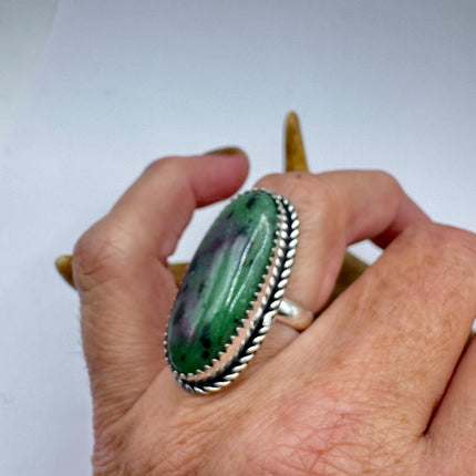 Vintage Green Ruby Zoisite Statement Jewelry Silver Bronze Ring
