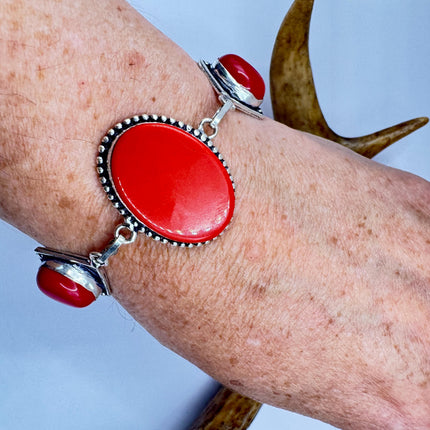 Vintage Red Glass Silver Toggle Bracelet Silver Bronze
