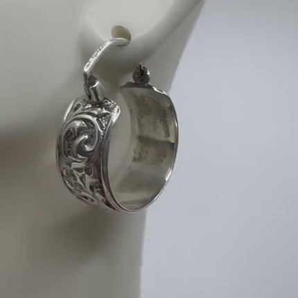 Vintage Flower Earrings