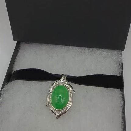 Vintage Green Jade Choker Necklace - Handcrafted 925 Sterling Silver - Black Velvet Ribbon - Versatile Wear