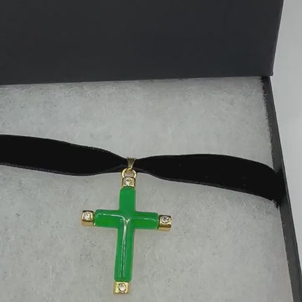 Vintage Green Jade Cross Pendant Choker Necklace - Golden Bronze